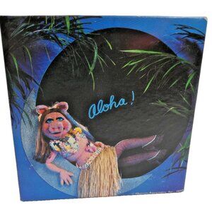 Miss Piggy Mini Jigsaw Puzzle Hallmark 7"x7" ALOHA